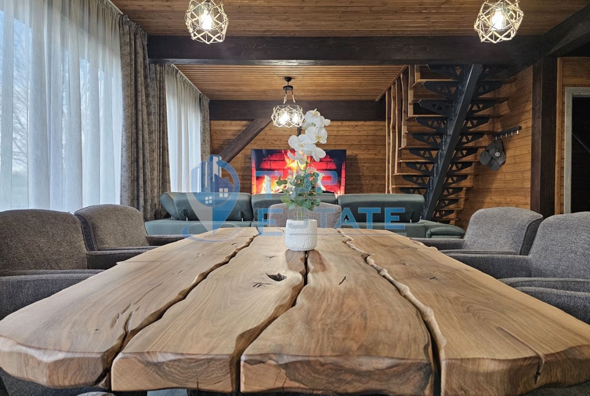 Новопостроена къща с четири спални и панорама в Еленския Балкан - 0