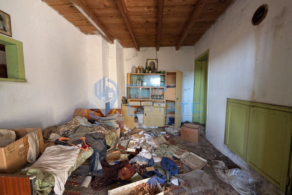 Тухлена къща в село Долна Липница - 0