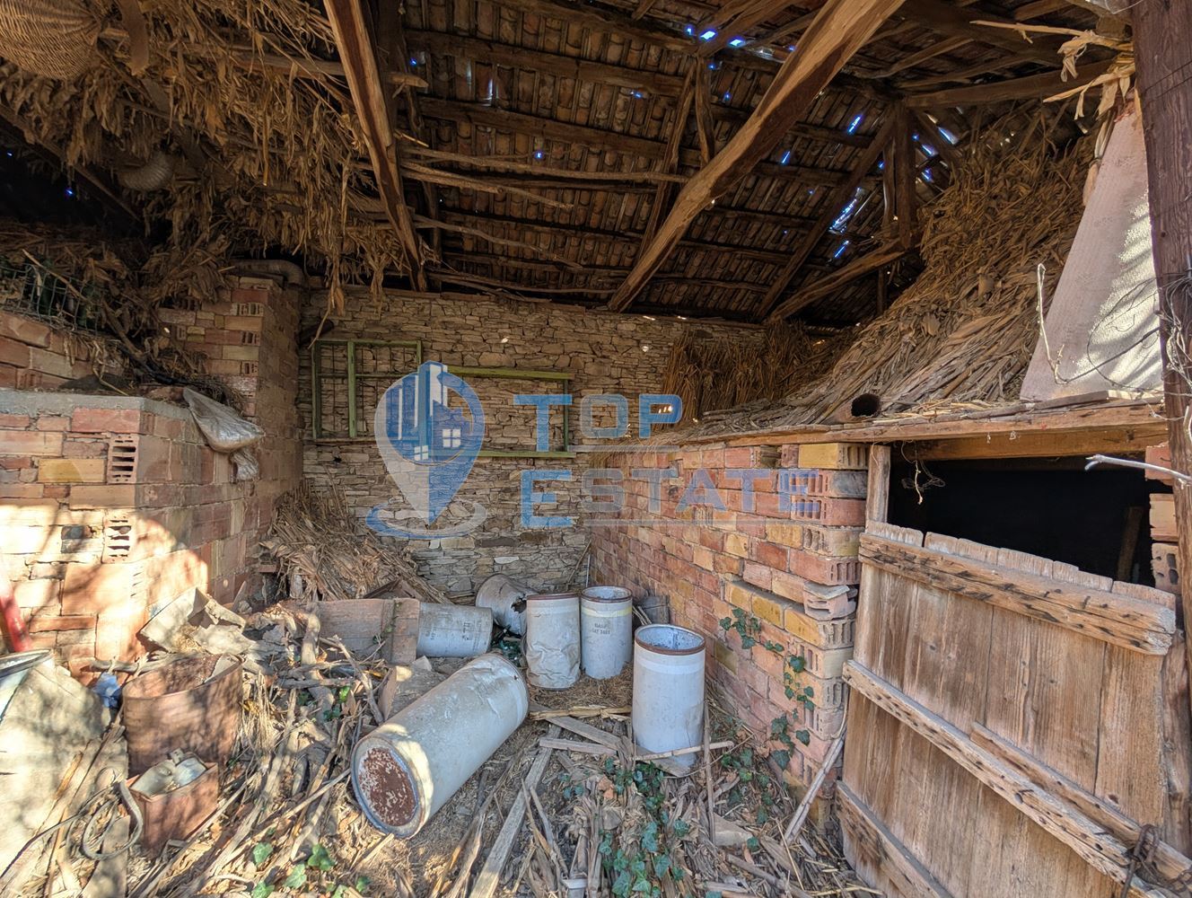 Тухлена къща в село Долна Липница - 0