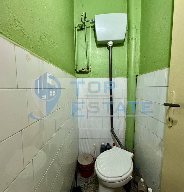 Многостаен тухлен апартамент с таванско помещение в град Горна Оряховица. - 0