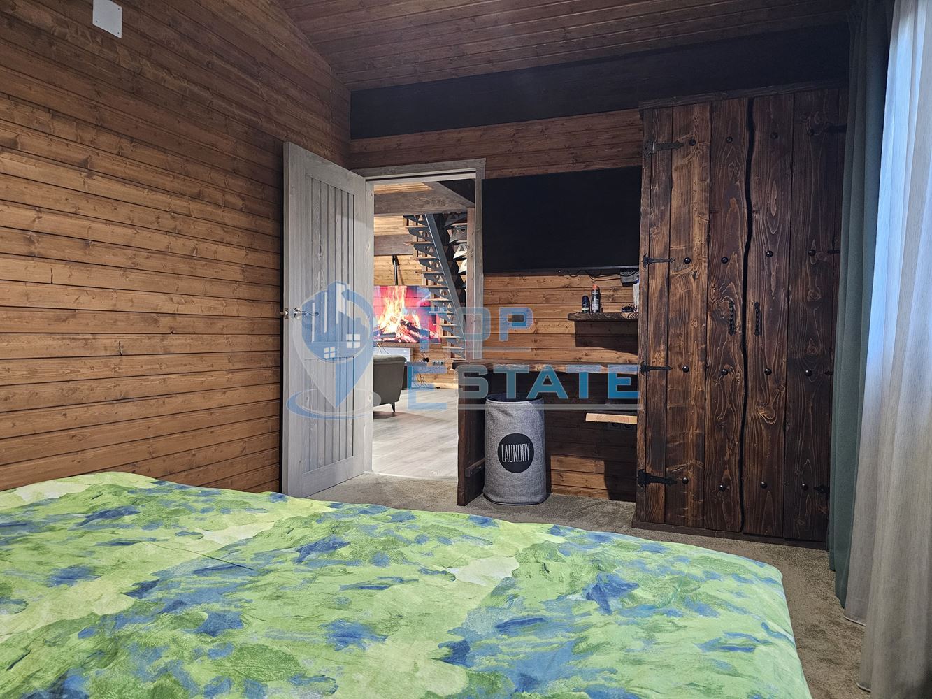 Новопостроена къща с четири спални и панорама в Еленския Балкан - 0