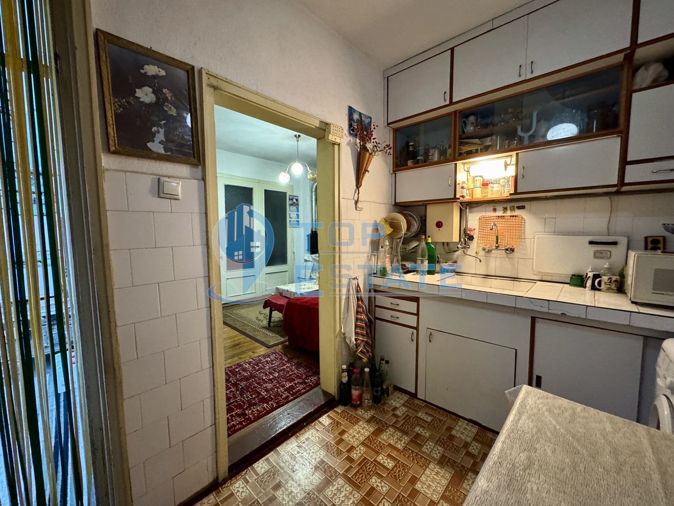 Многостаен тухлен апартамент с таванско помещение в град Горна Оряховица. - 0