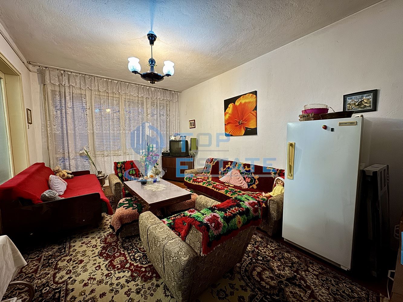 Многостаен тухлен апартамент с таванско помещение в град Горна Оряховица. - 0