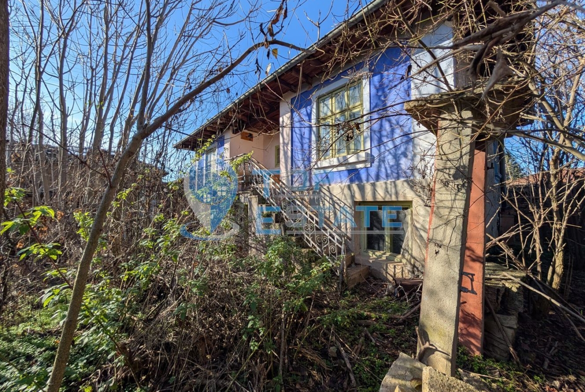 Тухлена къща в село Долна Липница - 0