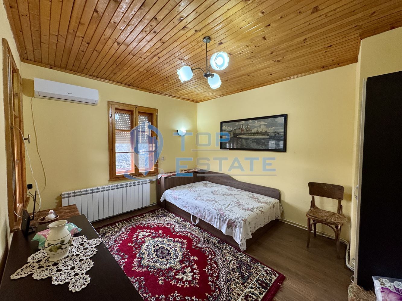 Двуетажна къща с кладенец в село Добри дял, област Велико Търново - 0