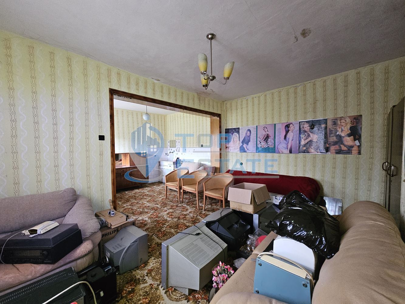 Здрава тухлена къща с гараж в село Пиперково, област Русе-0 Здрава тухлена къща с гараж в село Пиперково, област Русе - 0