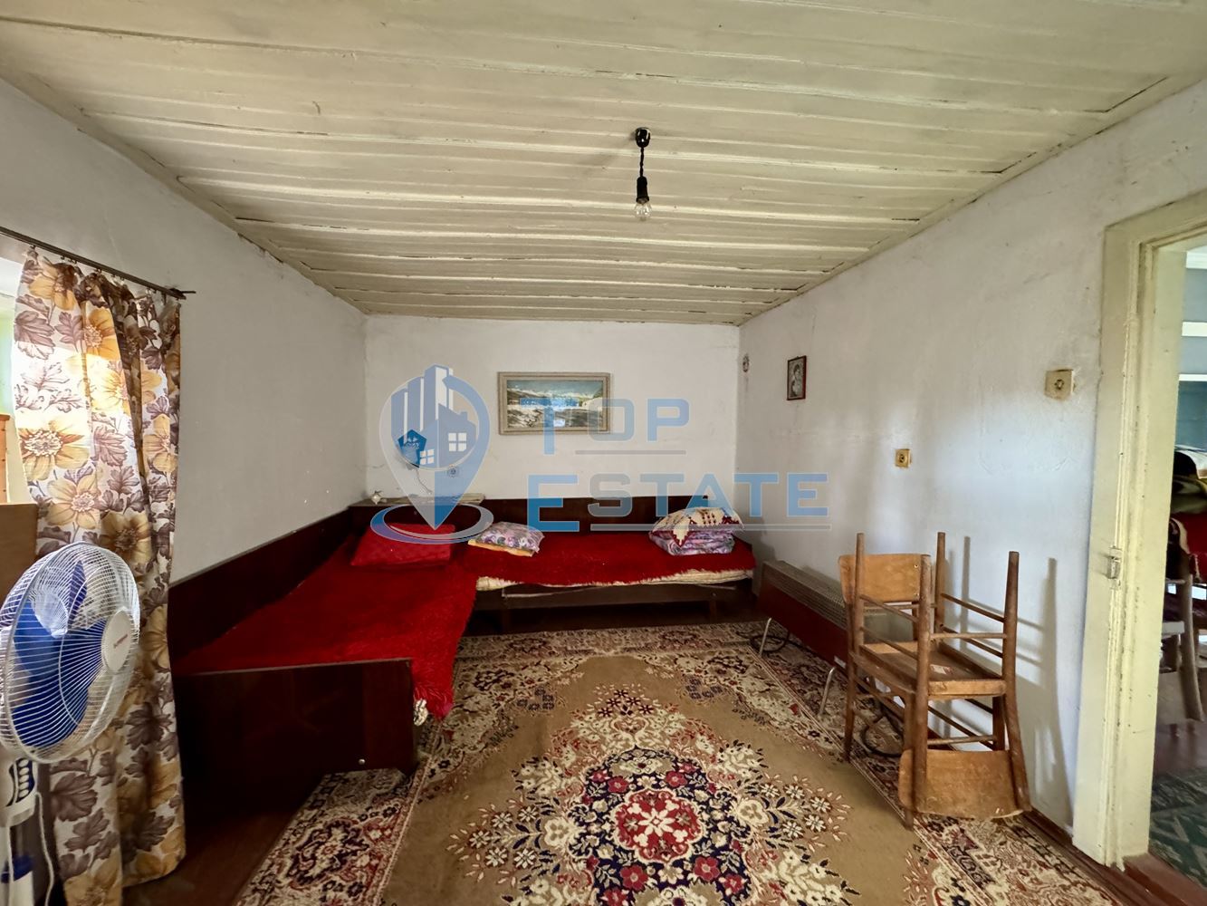 Къща с кладенец, гараж и стопански постройки в село Долна Липница, област Велико Търново-0 Къща с кладенец, гараж и стопански постройки в село Долна Липница, област Велико Търново - 0