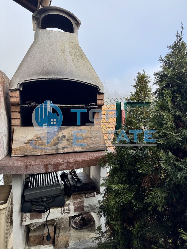 Обзаведена къща със сауна и джакузи в град Елена, Област Велико Търново. - 0