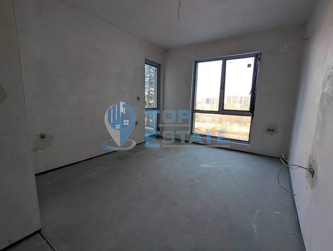 Тристаен апартамент в новострояща се сграда в квартал Бузлуджа, град Велико Търново - 0