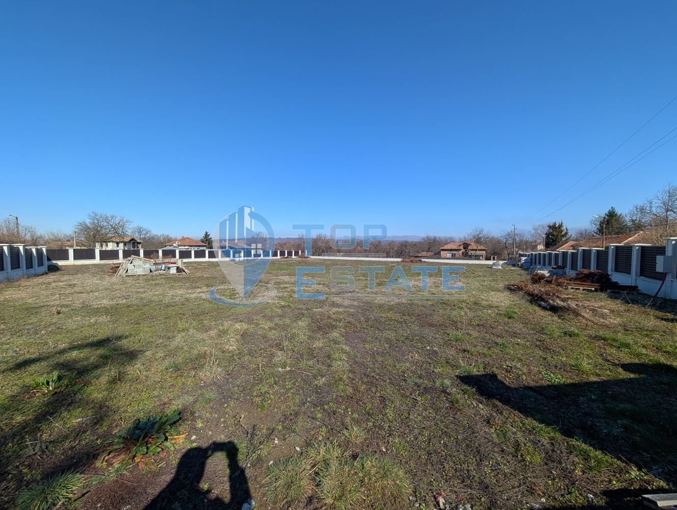 Парцел в регулация с проект и партиди за ток и вода в село Ново село - 0