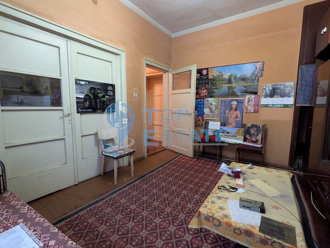 Двустаен апартамент на комуникативна улица в квартал Гарата, град Горна Оряховица, област Велико Търново - 0