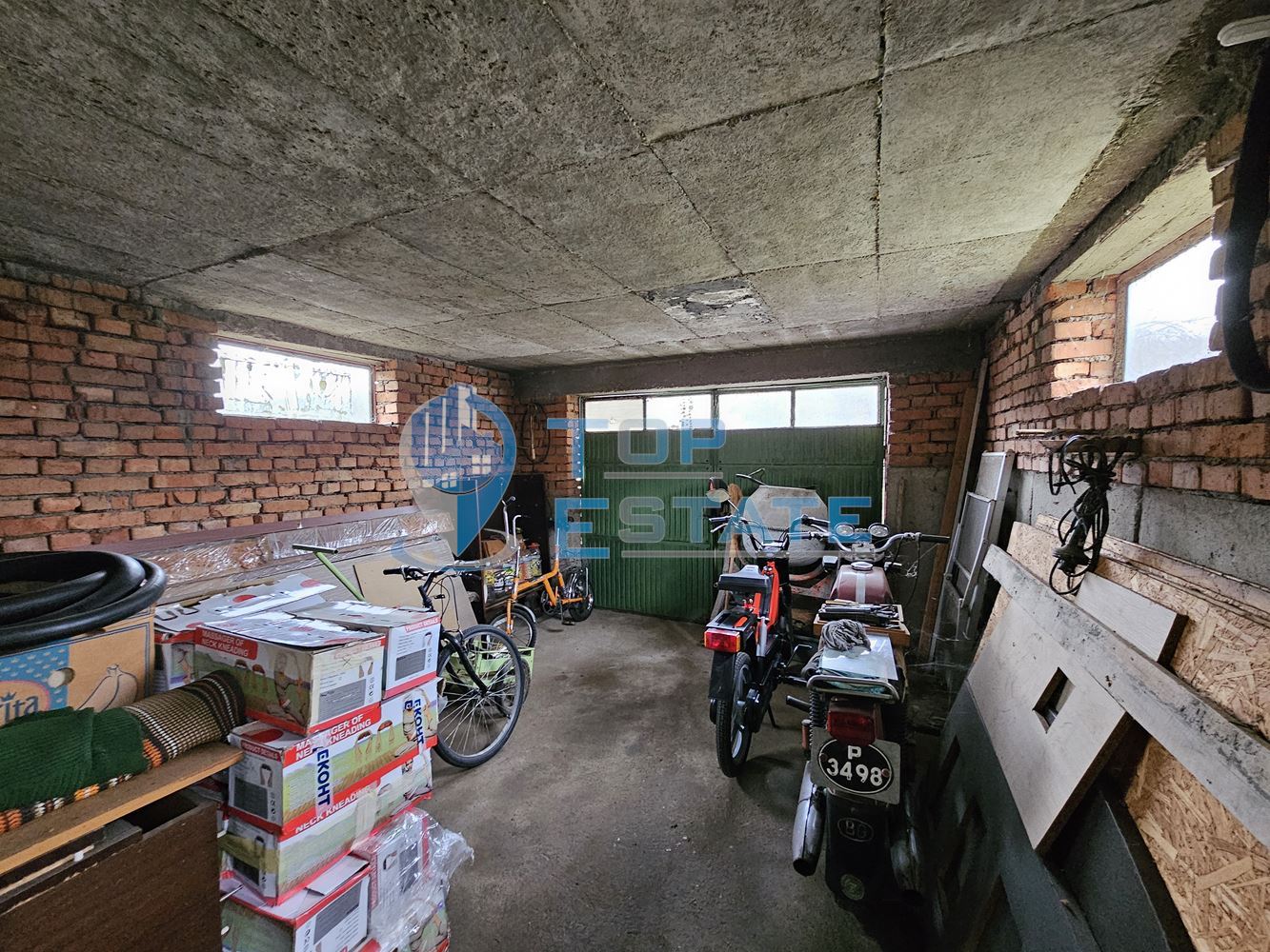 Здрава тухлена къща с гараж в село Пиперково, област Русе-0 Здрава тухлена къща с гараж в село Пиперково, област Русе - 0