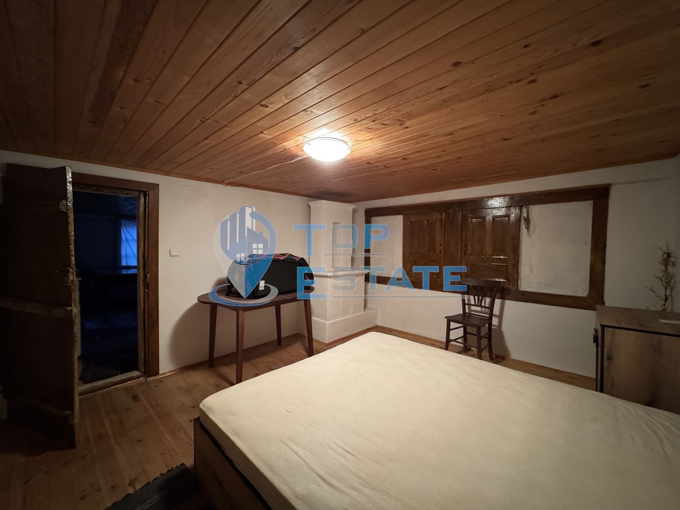 Къща с допълнителни постройки в град Елена, област Велико Търново.-0 Къща с допълнителни постройки в град Елена, област Велико Търново. - 0