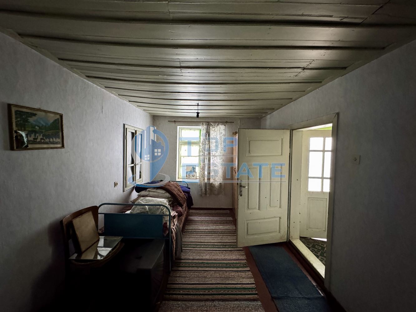 Къща с кладенец, гараж и стопански постройки в село Долна Липница, област Велико Търново-0 Къща с кладенец, гараж и стопански постройки в село Долна Липница, област Велико Търново - 0