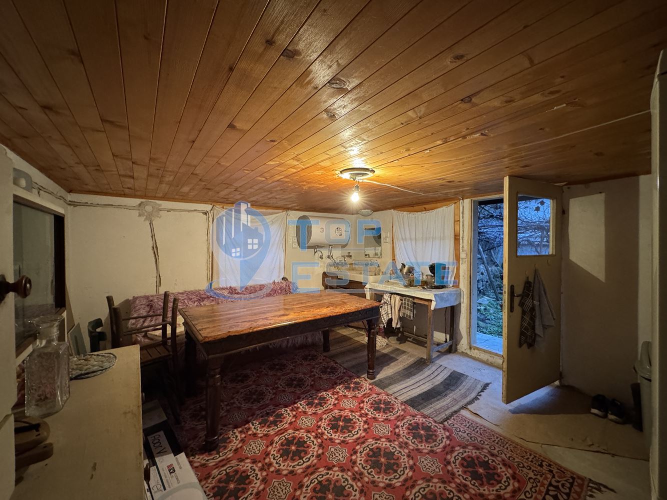 Къща с допълнителни постройки в град Елена, област Велико Търново.-0 Къща с допълнителни постройки в град Елена, област Велико Търново. - 0