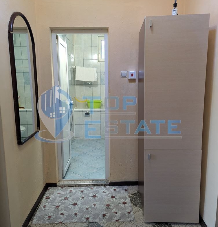 Ремонтирана гарсониера в район Захарни заводи, град Горна Оряховица, област Велико Търново - 0