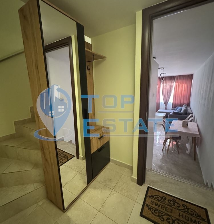 Тристаен апартамент, тип мезонет под наем в квартал Колю Фичето, град Велико Търново - 0