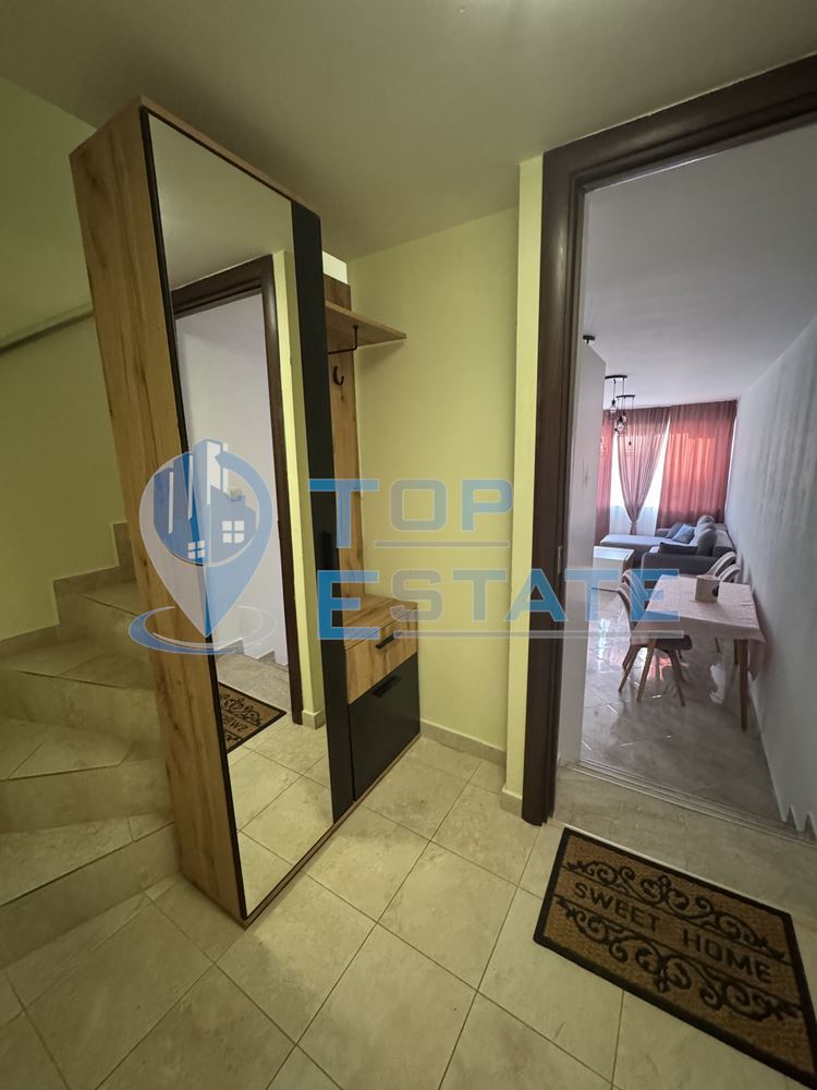 Тристаен апартамент, тип мезонет под наем в квартал Колю Фичето, град Велико Търново - 0