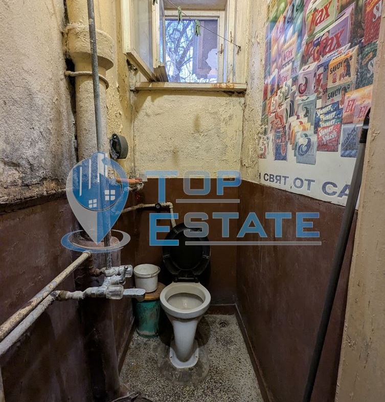 Двустаен апартамент на комуникативна улица в квартал Гарата, град Горна Оряховица, област Велико Търново - 0