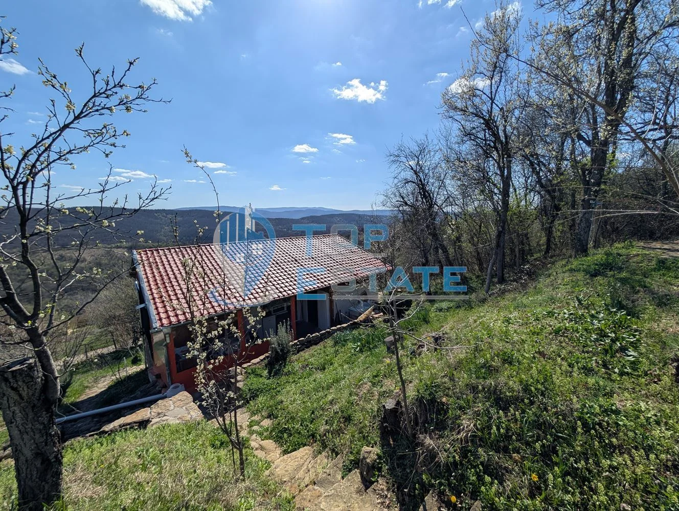 Къща с прекрасна панорама в село Длъжка поляна, област Търговище - 0