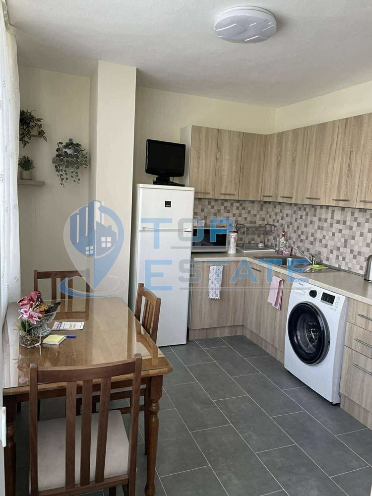 Двустаен, обзаведен апартамент под наем в центъра на град Велико Търново - 0