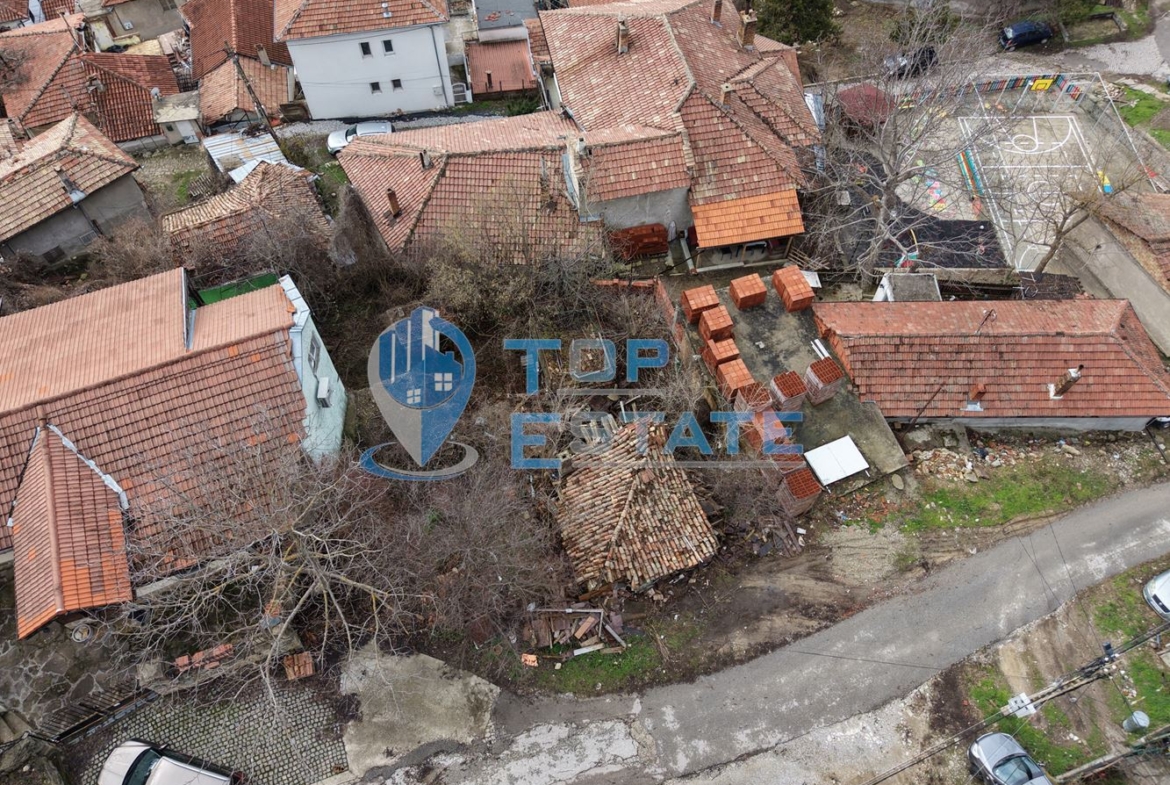 Парцел подходящ за строителство в квартал Варуша, град Велико Търново - 0