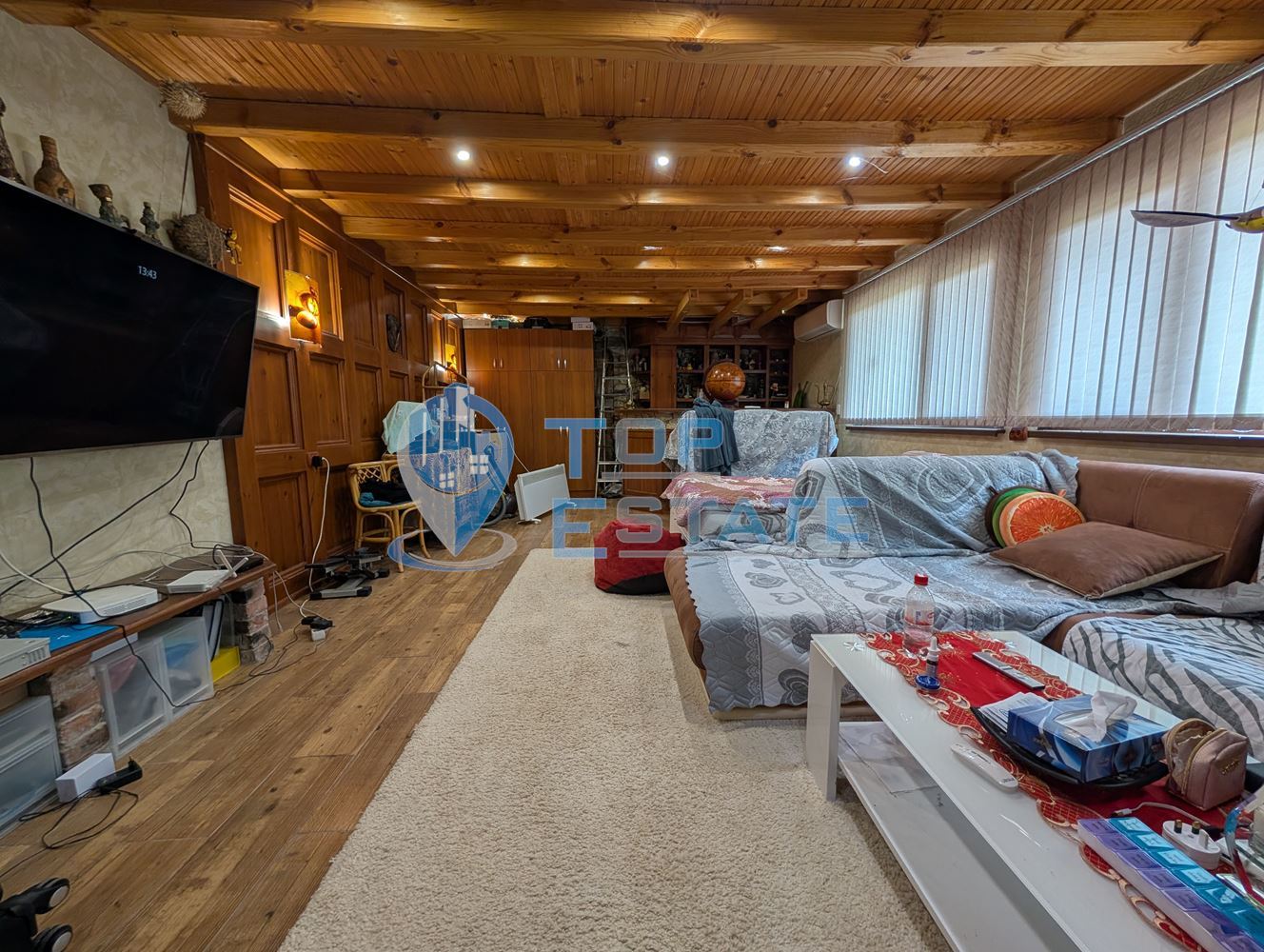 Две къщи, лятна кухня и гараж с голям двор в град Долна Оряховица - 0