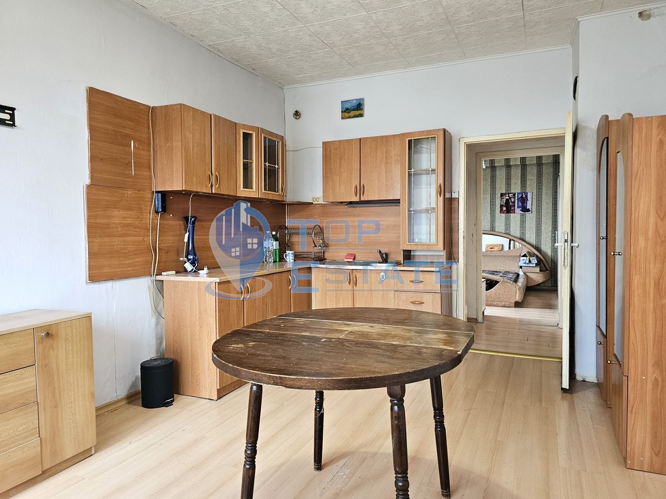 Обзаведен апартамент с две спални в квартал Пролет, град Горна Оряховица-0 Обзаведен апартамент с две спални в квартал Пролет, град Горна Оряховица - 0