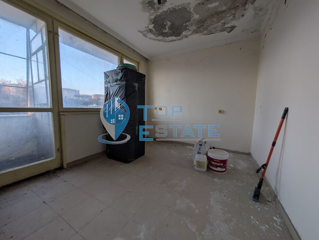 Тристаен тухлен апартамент в центъра на град Стражица-0 Тристаен тухлен апартамент в центъра на град Стражица - 0