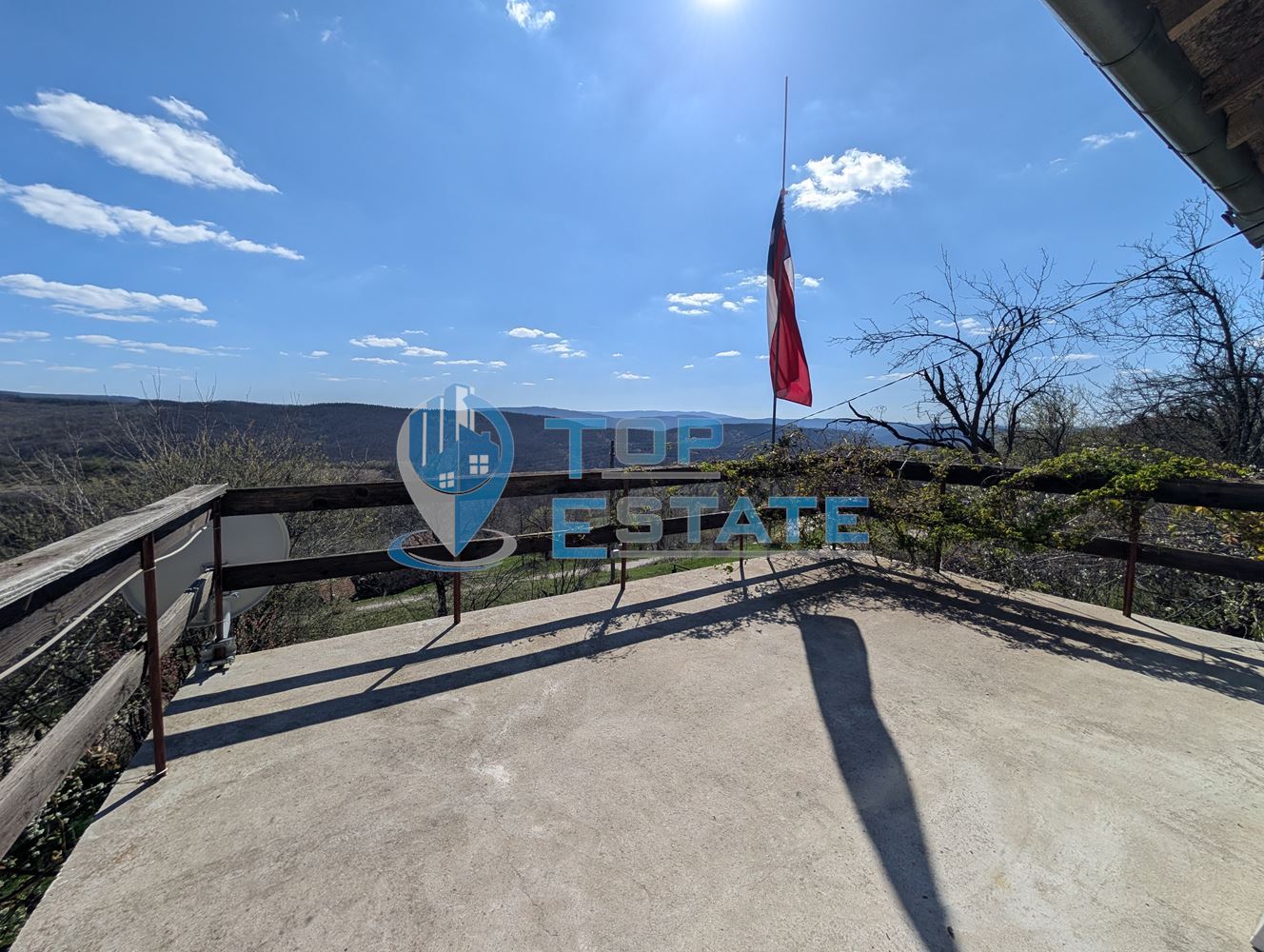 Къща с прекрасна панорама в село Длъжка поляна, област Търговище - 0