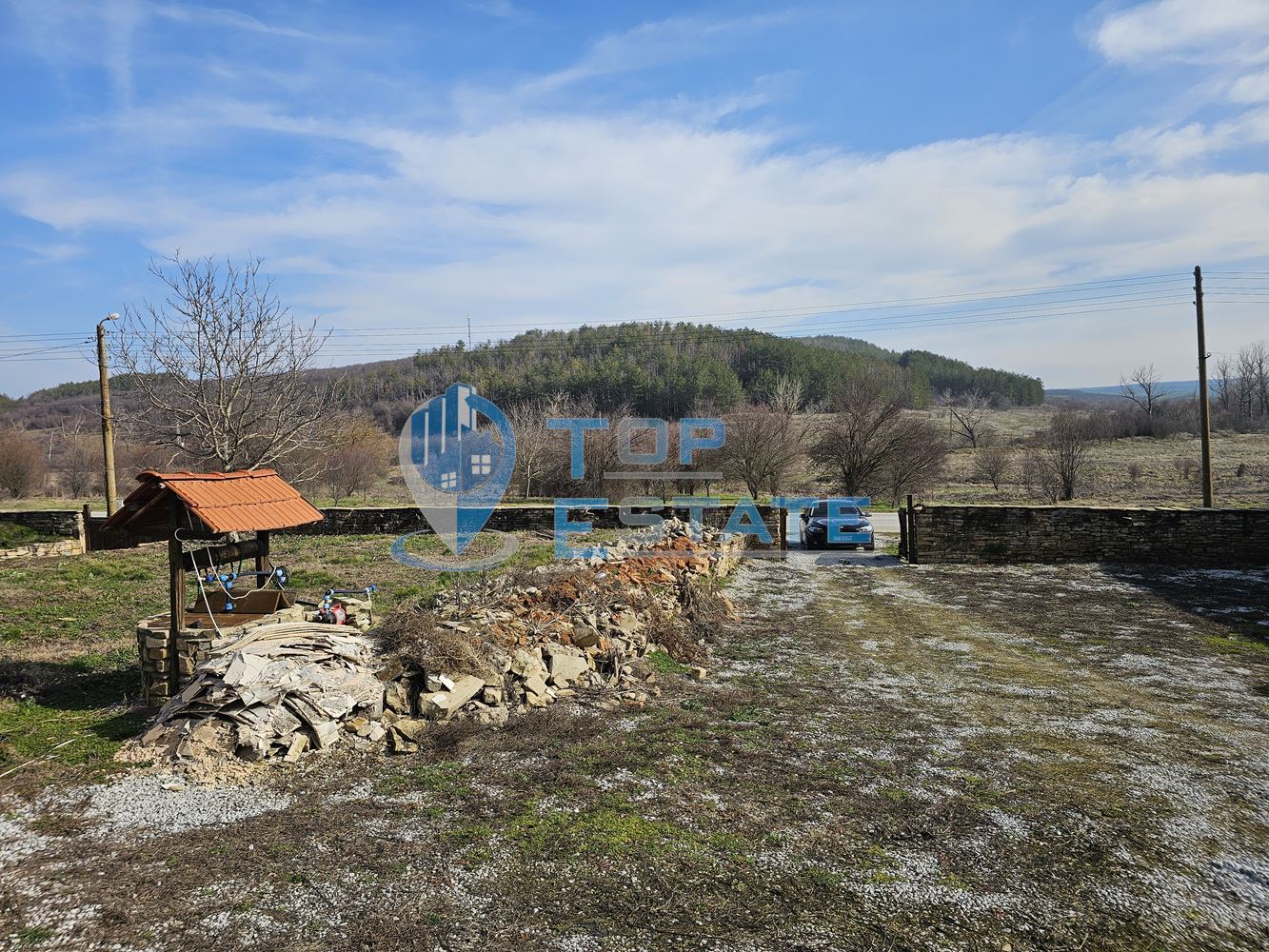 Двуетажна къща след ремонт с голям двор в село Горна Липница, област Велико Търново - 0