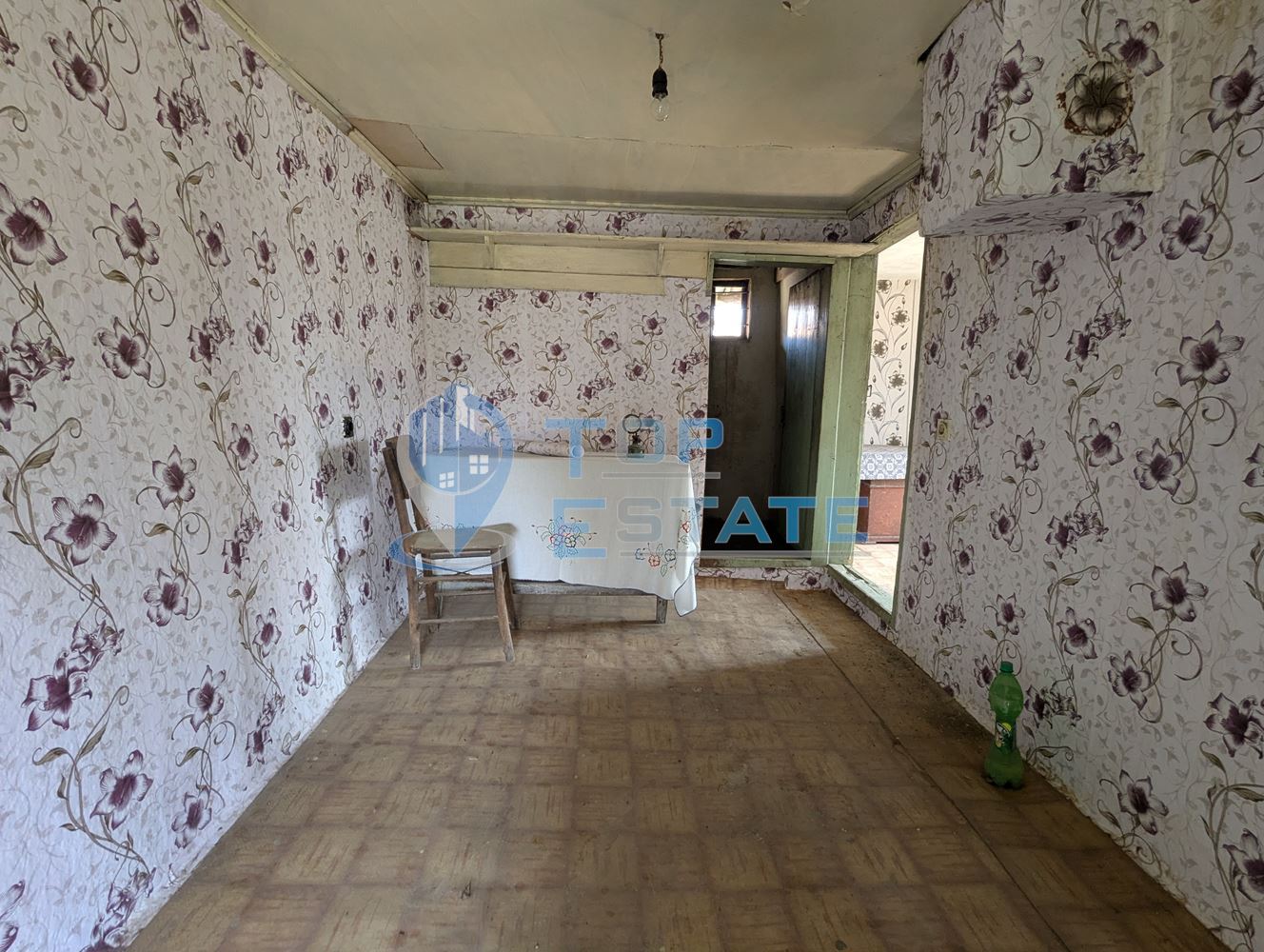 Голям парцел със стара къща и кладенец в с. Благоево, общ. Стражица, обл.В.Търново - 0