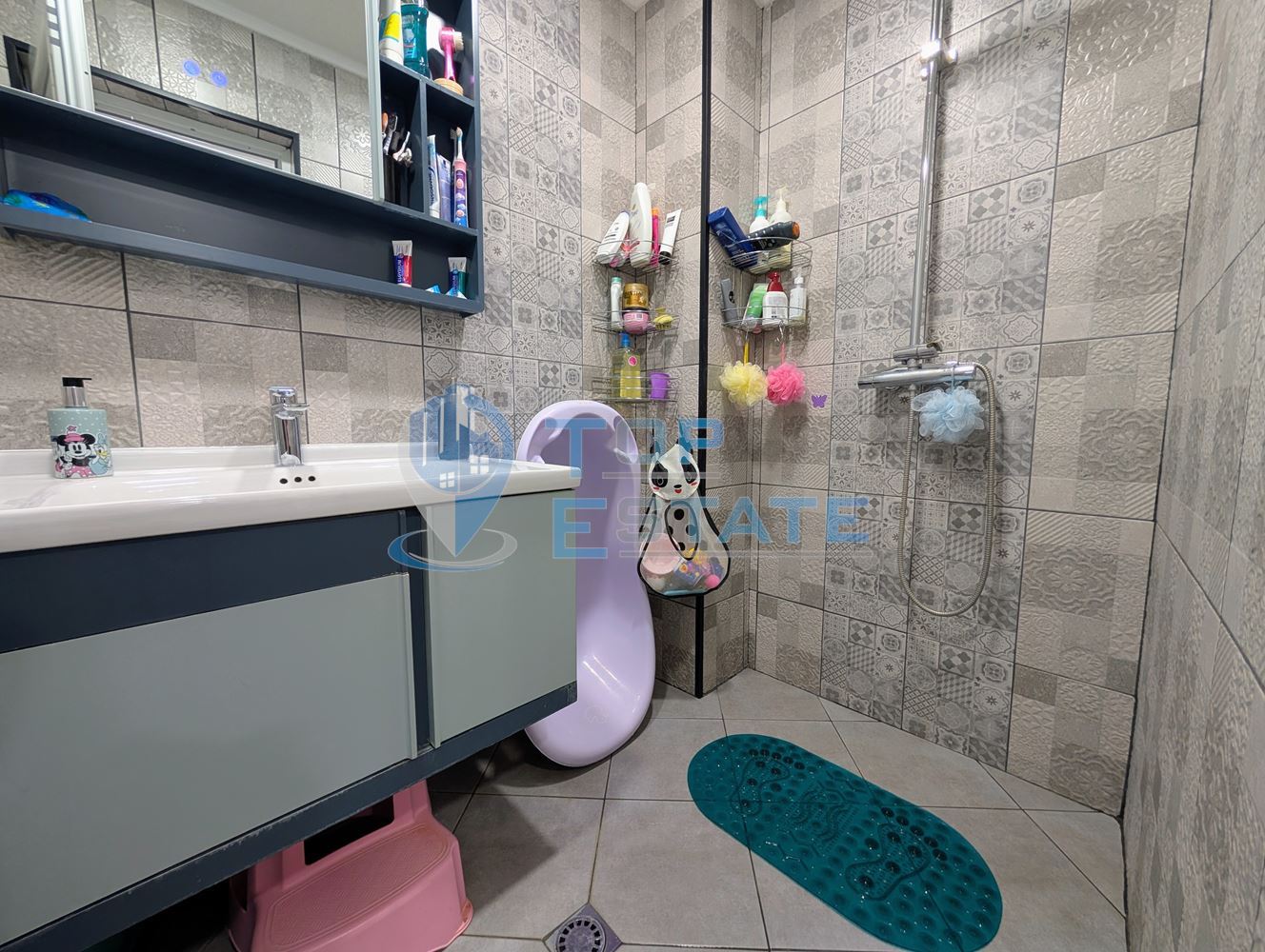 Ремонтиран тристаен тухлен апартамент в централната част на град Плачковци - 0