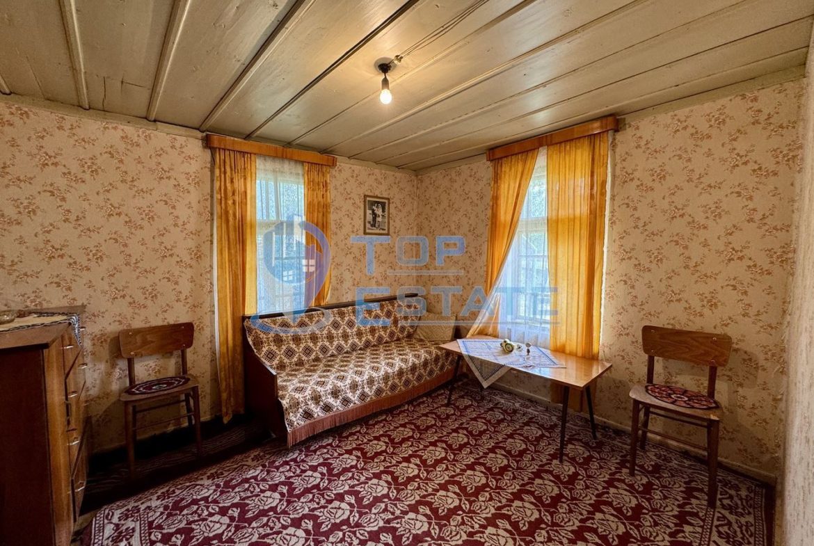 Къща с кладенец и голям двор в село Сушица, област Велико Търново - 0