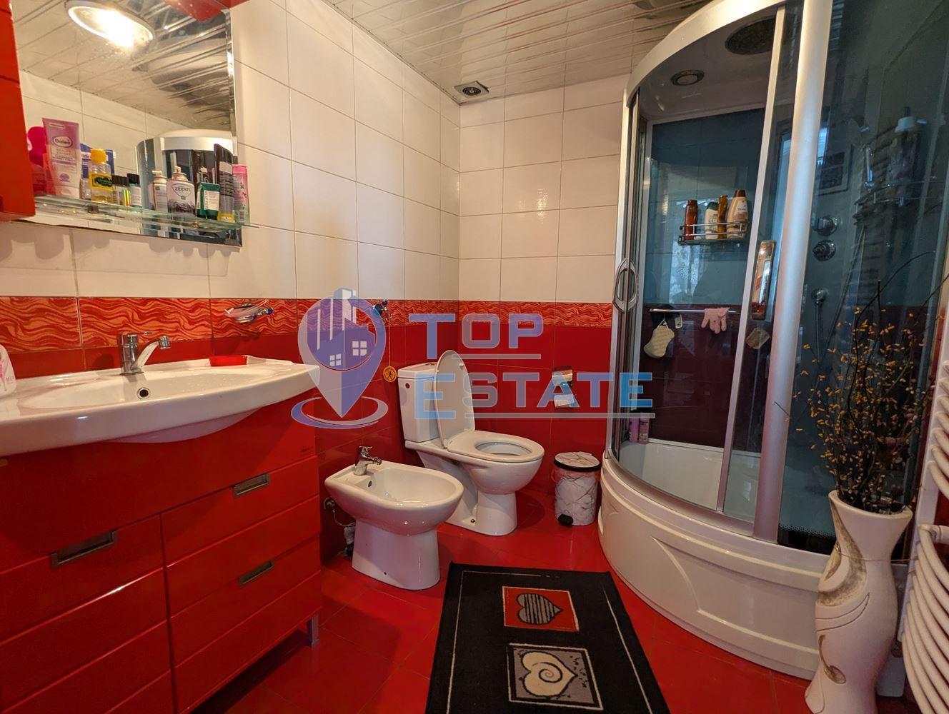 Ремонтирана и готова за нанасяне къща в село Пчелище, област Велико Търново - 0