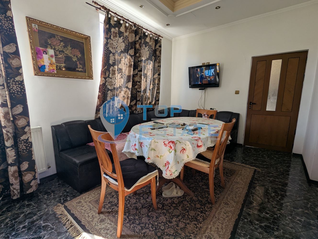 Ремонтирана и готова за нанасяне къща в село Пчелище, област Велико Търново - 0