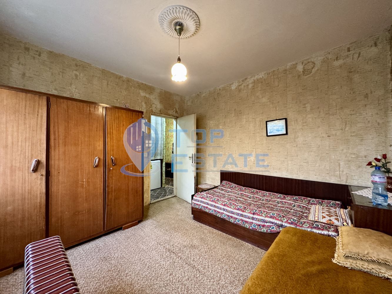 Двустаен панелен апартамент в град Стажица, област Велико Търново - 0