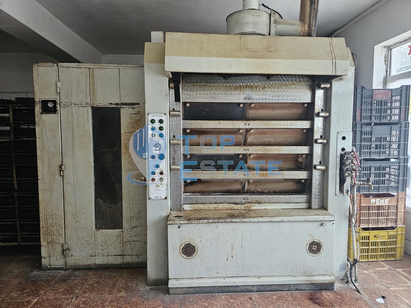 Търговски комплекс - хлебопекарна с оборудване, хранителен магазин и железария село Недан - 0