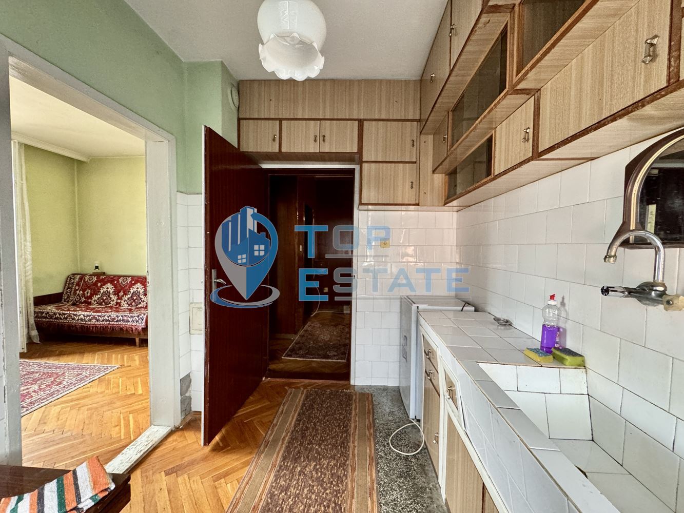 Многостаен апартамент с таванска боксониера в град Горна Оряховица, област Велико Търново - 0