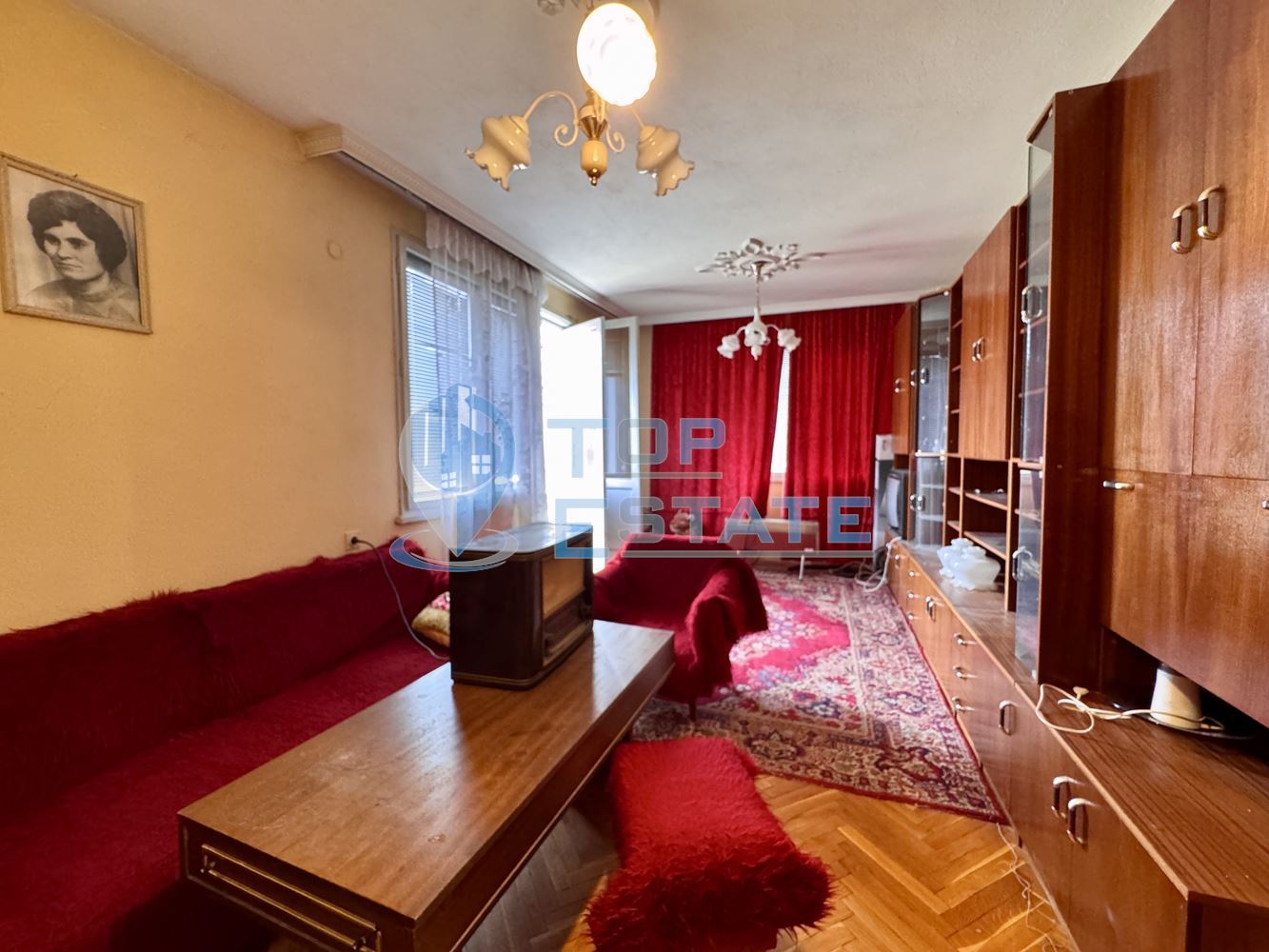 Многостаен апартамент с таванска боксониера в град Горна Оряховица, област Велико Търново - 0