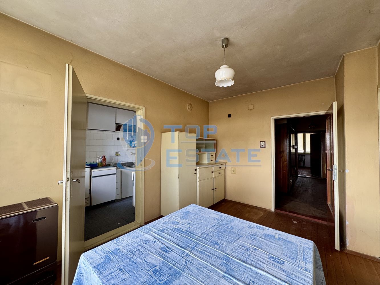 Многостаен тухлен апартамент с гараж в град Полски Тръмбеш, област Велико Търново - 0