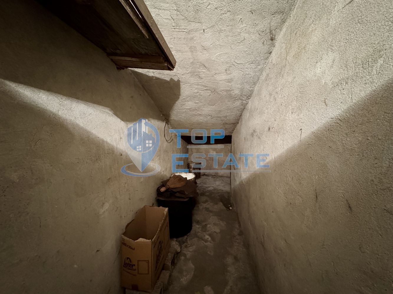 Многостаен апартамент с таванска боксониера в град Горна Оряховица, област Велико Търново - 0