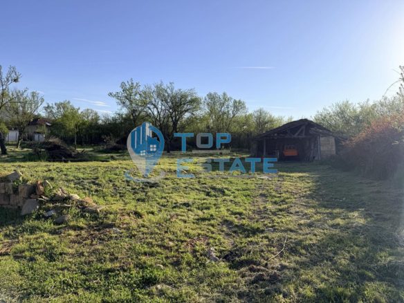 Парцел в регулация с ток и вода в с. Чакали, общ. Елена, обл. Велико Търново - 0