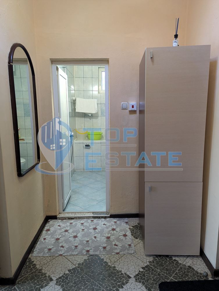 Ремонтирана гарсониера в район Захарни заводи, град Горна Оряховица, област Велико Търново - 0