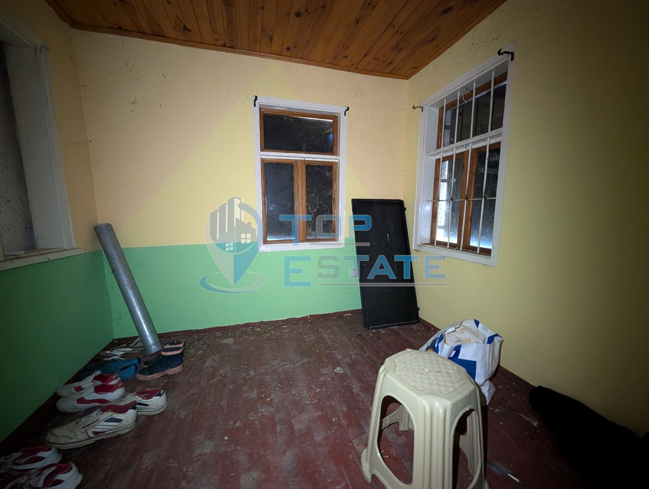 Две къщи в село Сушица - 0