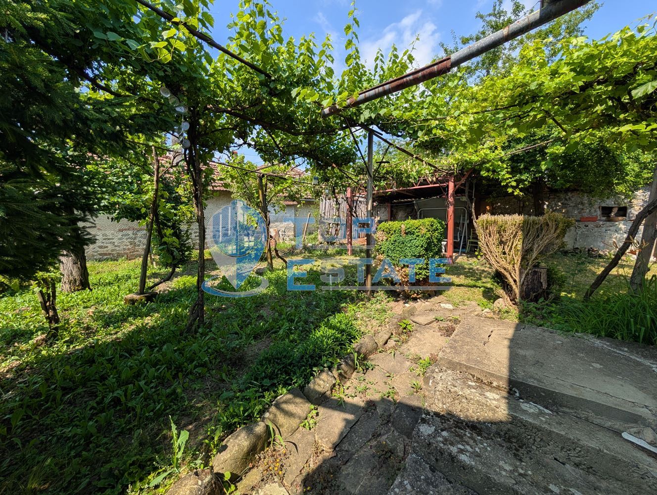 Възрожденска къща в село Къпиново - 0