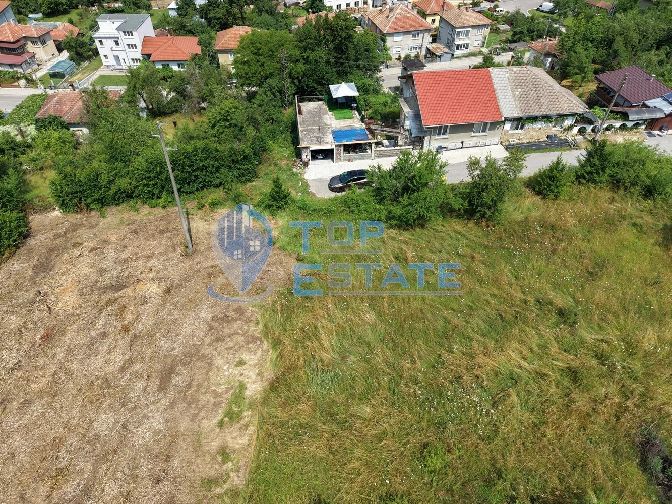 Парцел в регулация в близост до центъра на град Плачковци - 0
