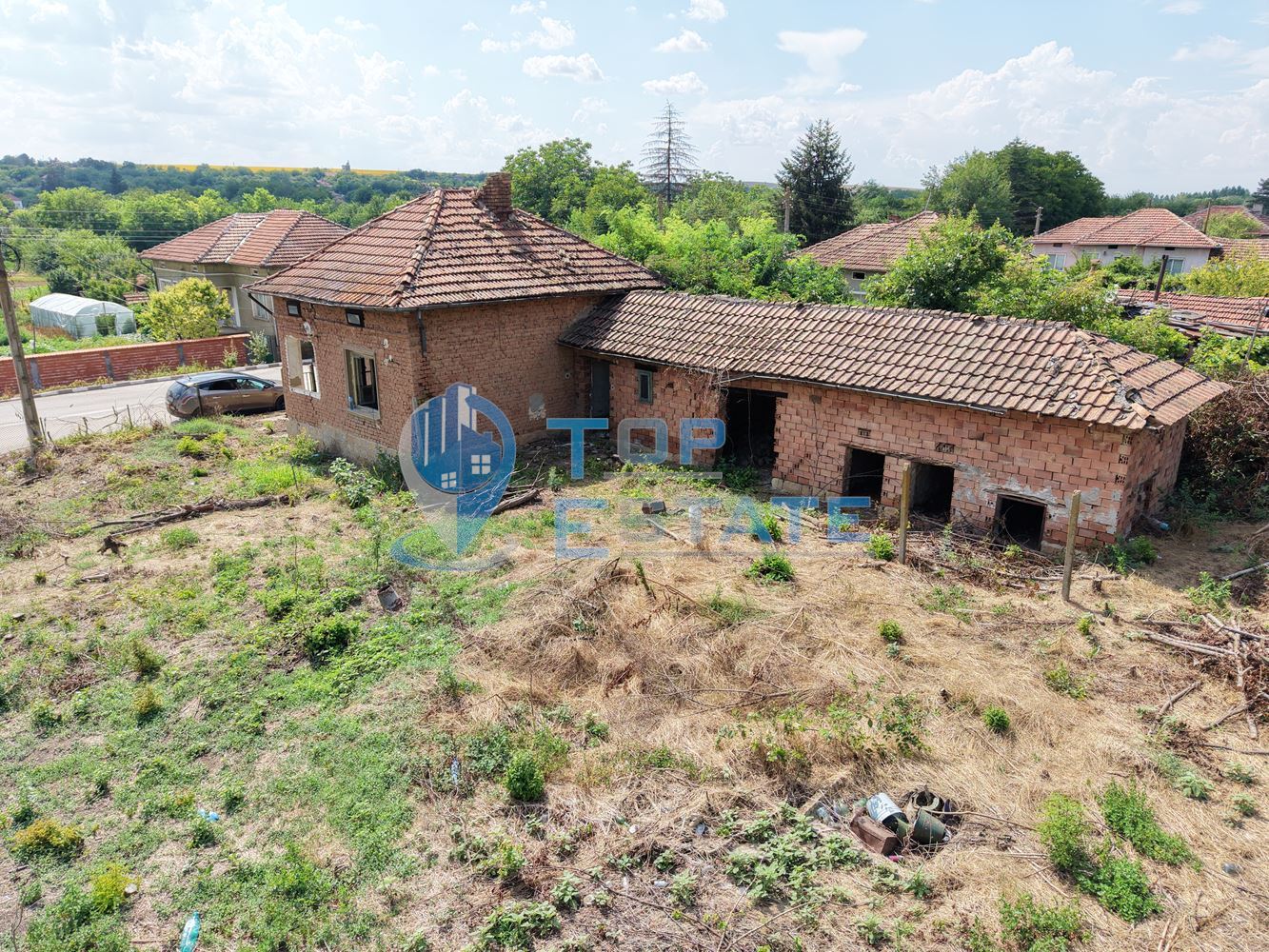 Парцел със стара къща в село Драгомирово - 0