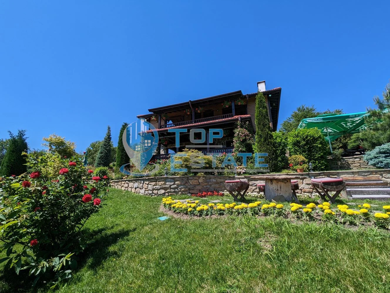 Прекрасна новопостроена къща с панорама, красив терасиран двор и басейн в сърцето на Тревненския балкан - 0