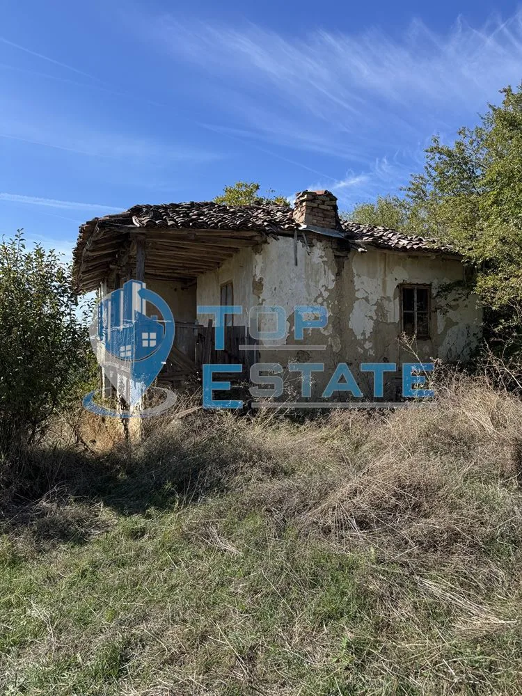 Имот с площ 2 850 кв. м и гледка към язовир Ястребино, село Росица - 0